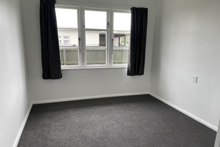 Photo of property in 15 Botanical Road, Takaro, Palmerston North, 4412