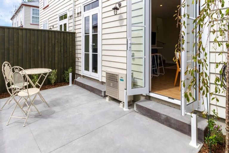 Photo of property in 1/22 Leitch Street, Somerfield, Christchurch, 8024