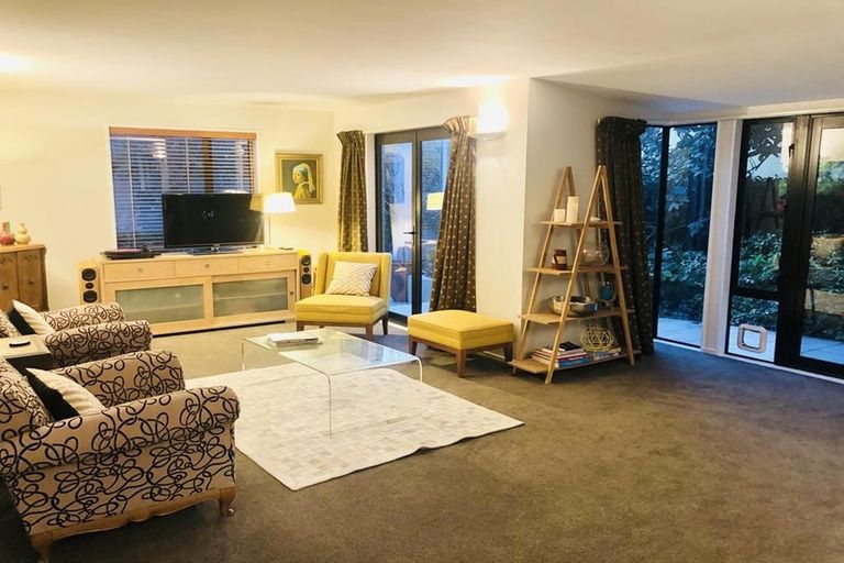 Photo of property in 5 Kinleys Lane, St Albans, Christchurch, 8014