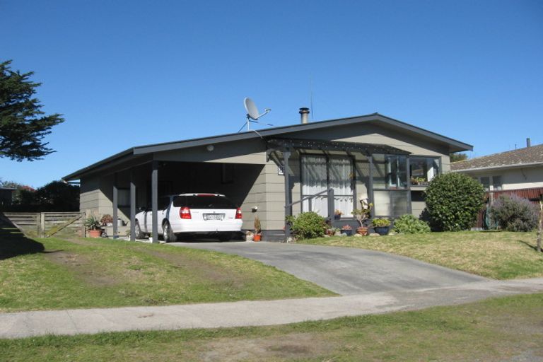Photo of property in 83 Koputara Road, Himatangi Beach, Foxton, 4891