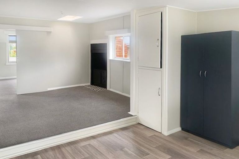 Photo of property in 17 Shortt Street, Foxton Beach, Foxton, 4815