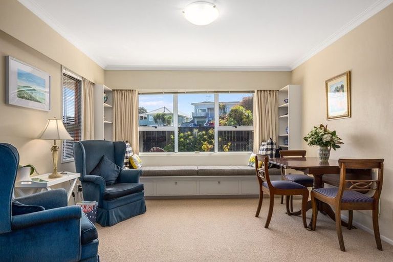 Photo of property in 12 Webber Street, Paraparaumu Beach, Paraparaumu, 5032