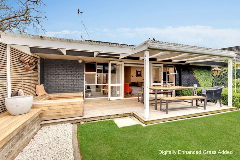 Photo of property in 18d Montgomery Terrace, Hokowhitu, Palmerston North, 4410