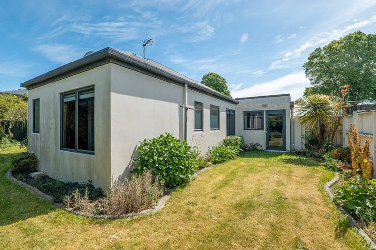 Photo of property in 50 Parade Court, Addington, Christchurch, 8024
