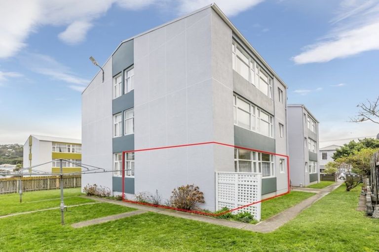 Photo of property in Aldrin Court, 3/21 Te Wharepouri Street, Berhampore, Wellington, 6023