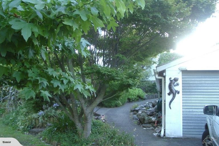 Photo of property in 5 Miro Road, Raumati South, Paraparaumu, 5032