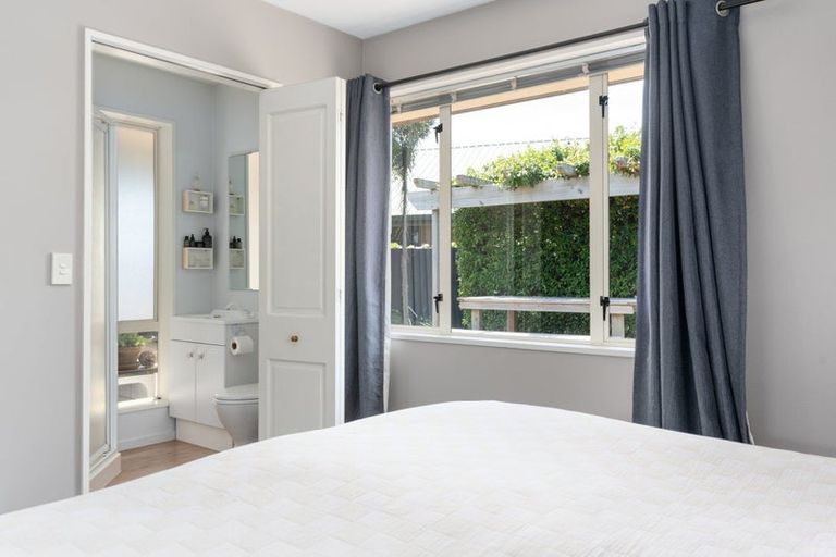 Photo of property in 15 Van Dieman Close, Templeton, Christchurch, 8042