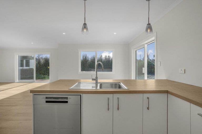 Photo of property in 15c Madison Street, Carterton, 5713