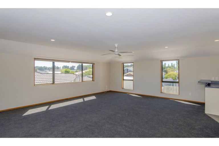 Photo of property in 74b Sinclair Street, New Brighton, Christchurch, 8083
