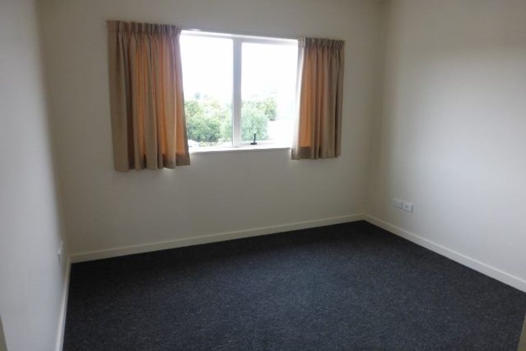 Photo of property in 23/30 Mathesons Road, Phillipstown, Christchurch, 8011
