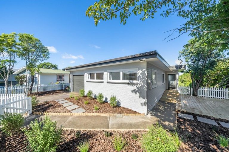 Photo of property in 21 Redvers Drive, Belmont, Lower Hutt, 5010