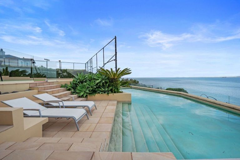 Photo of property in 207 Beach Road, Campbells Bay, Auckland, 0630