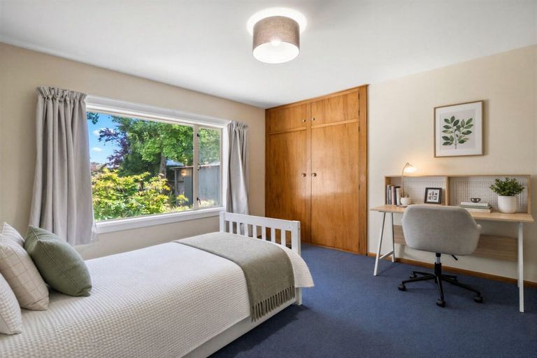 Photo of property in 9 Arlington Street, Burnside, Christchurch, 8053
