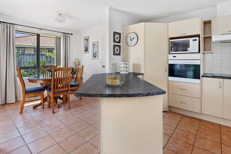 Photo of property in 15b Chatsfield Place, Te Kamo, Whangarei, 0112