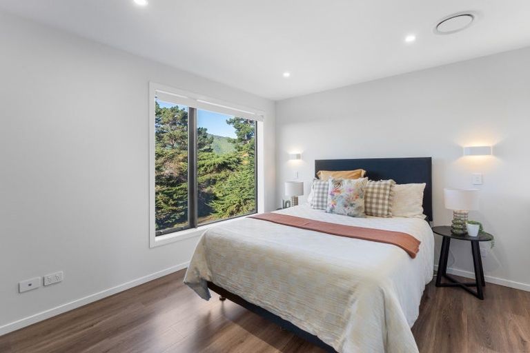 Photo of property in 1 Stetson Rise, Waikanae, 5391