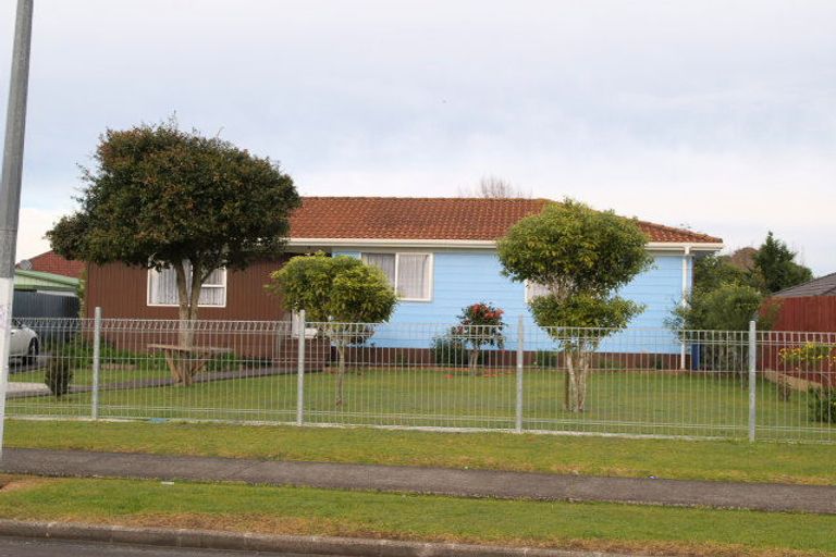 Photo of property in 32 Growers Lane, Mangere East, Auckland, 2024