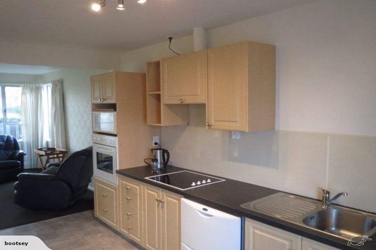 Photo of property in 2/34 Brougham Street, Addington, Christchurch, 8024