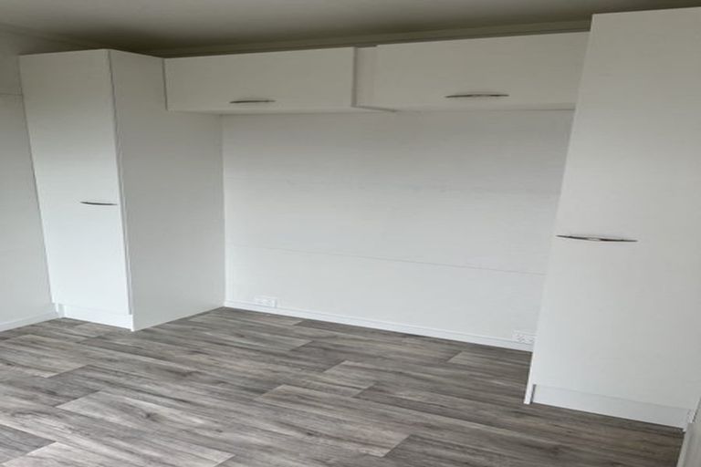 Photo of property in 1/46 Newington Road, Henderson, Auckland, 0612