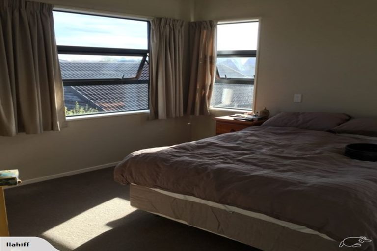 Photo of property in 17c Burdale Street, Riccarton, Christchurch, 8011