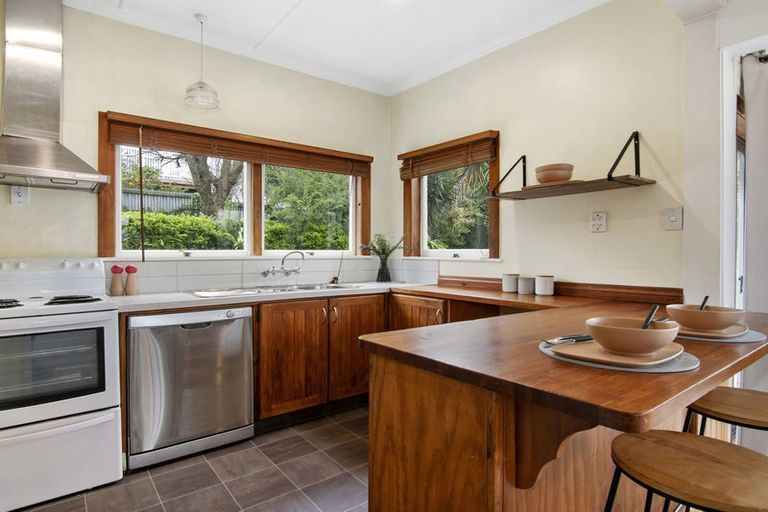 Photo of property in 1/23 Tipahi Street, Nelson South, Nelson, 7010