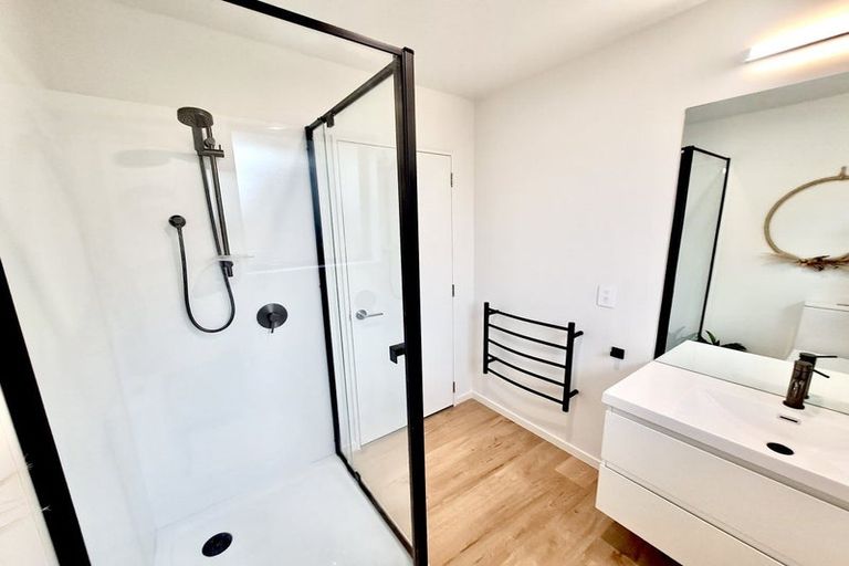 Photo of property in 6 Classic Lane, Rolleston, 7614