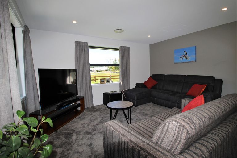 Photo of property in 22 Brooke Place, Alexandra, 9320