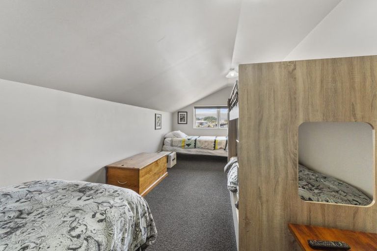 Photo of property in 2 Kowhai Street, Otaki Beach, Otaki, 5512