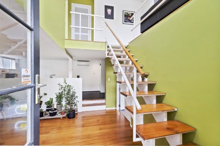 Photo of property in 89b Te Wharepouri Street, Berhampore, Wellington, 6023