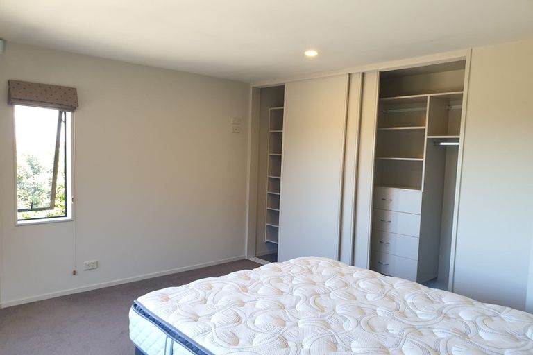 Photo of property in 43 Bleakhouse Road, Howick, Auckland, 2014