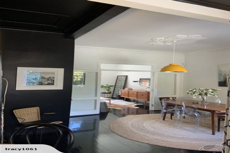 Photo of property in 49 Rolleston Street, Mount Cook, Wellington, 6021