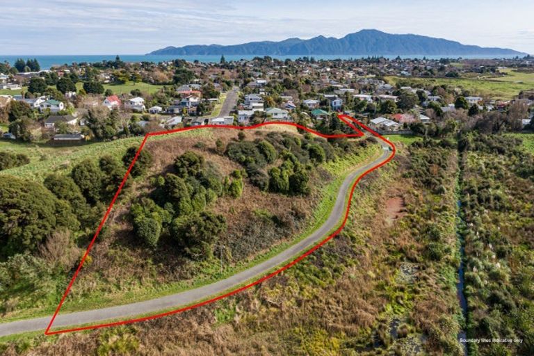 Photo of property in 58 Kiwi Road, Raumati Beach, Paraparaumu, 5032