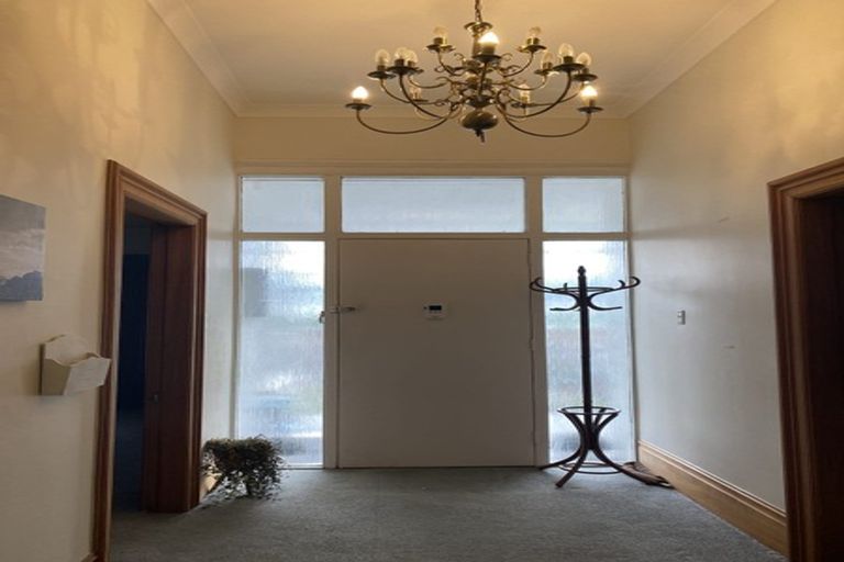 Photo of property in 16 Bellevue Road, Woburn, Lower Hutt, 5010