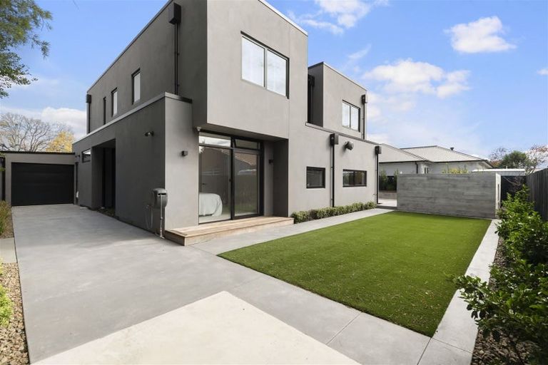 Photo of property in 114a Paparoa Street, Papanui, Christchurch, 8053