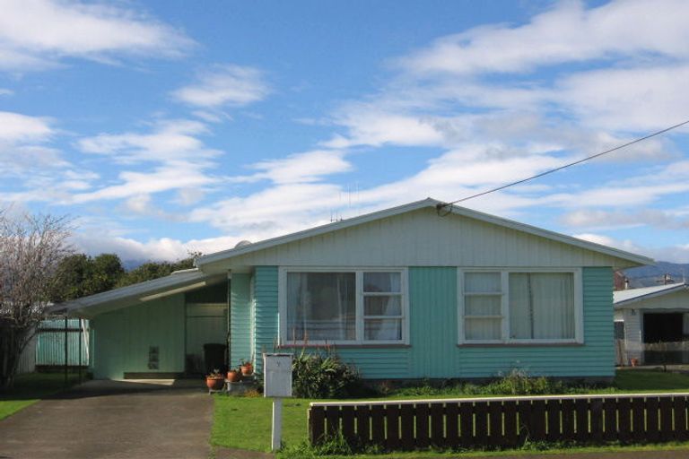 Photo of property in 7 Armagh Street, Levin, 5510