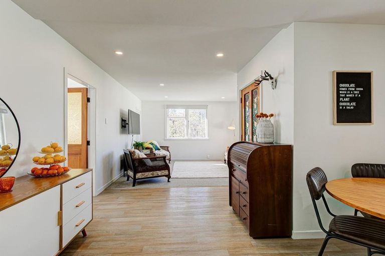 Photo of property in 126 Castor Crescent, Cannons Creek, Porirua, 5024