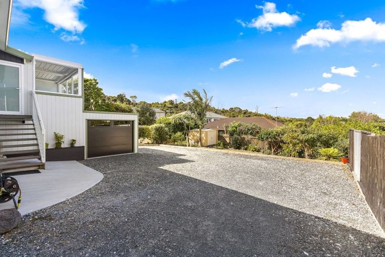 Photo of property in 135 Mahurangi East Road, Snells Beach, 0920