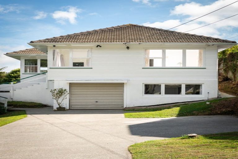 Photo of property in 7 Pimble Avenue, Karori, Wellington, 6012