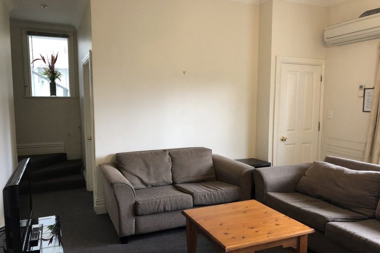 Photo of property in 201 The Terrace, Wellington Central, Wellington, 6011
