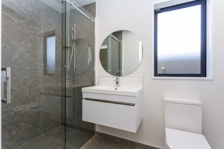 Photo of property in 10 Kakatai Place, North New Brighton, 8083