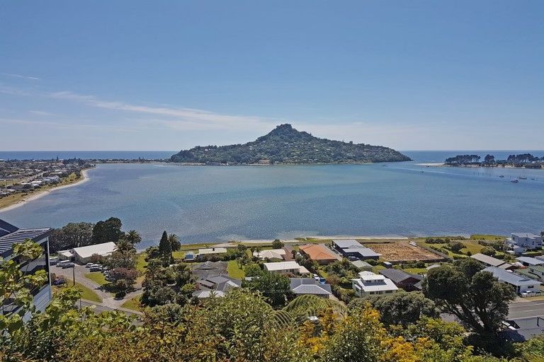 Photo of property in 25 Ridge Road, Tairua, 3508