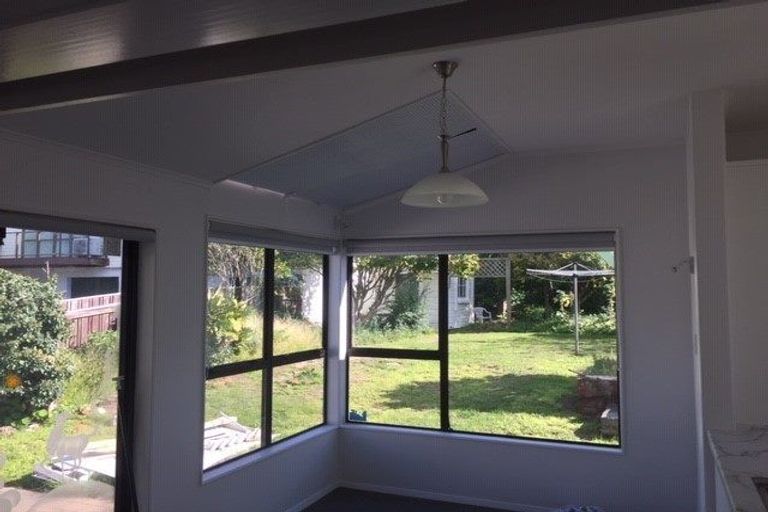 Photo of property in 70 Derwent Street, Island Bay, Wellington, 6023