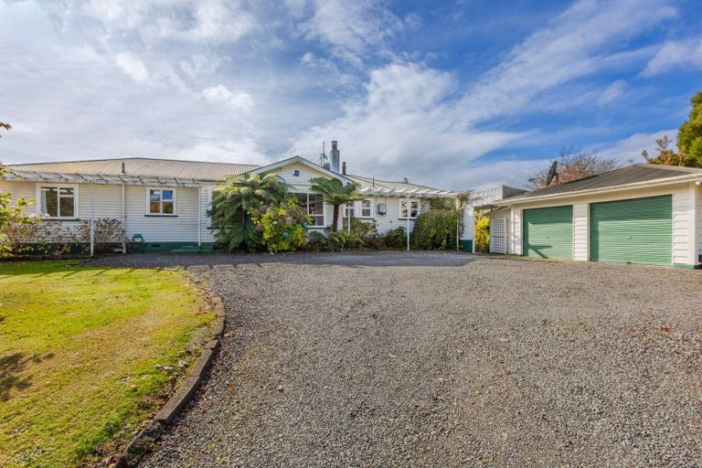 Photo of property in 12 Ireland Road, Waipawa, Otane, 4277