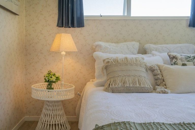 Photo of property in 4 Grierson Close, Hahei, Whitianga, 3591