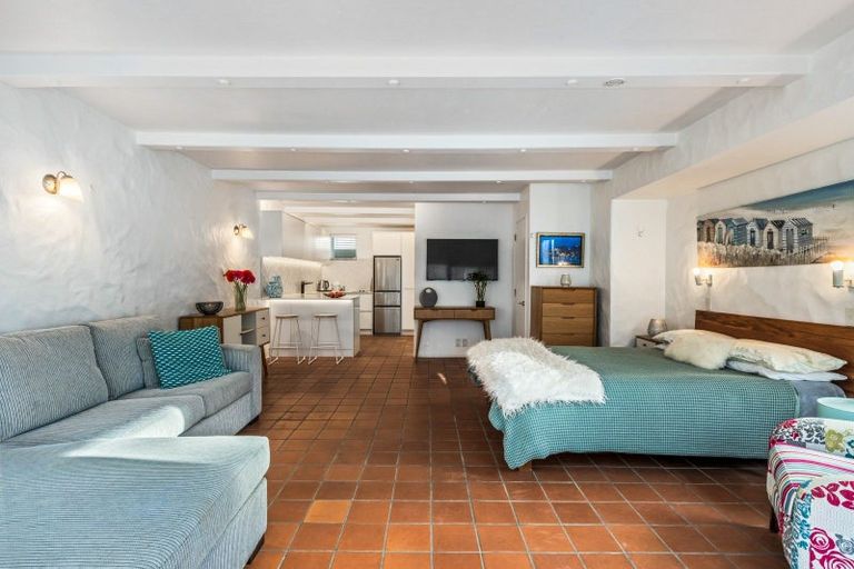 Photo of property in Oceanside Apartments, 6/453 Hibiscus Coast Highway, Orewa, 0931