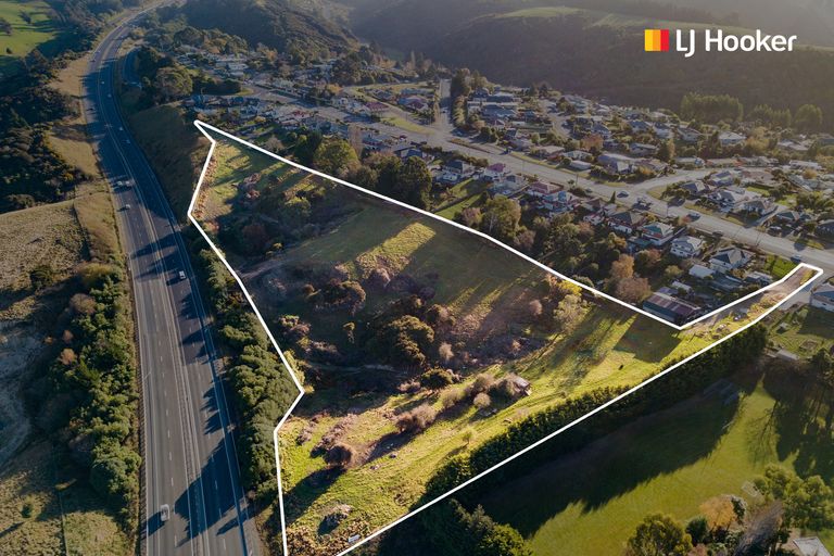 Photo of property in 27 Lot Rc, 127a Main Road, Fairfield, Dunedin, 9018