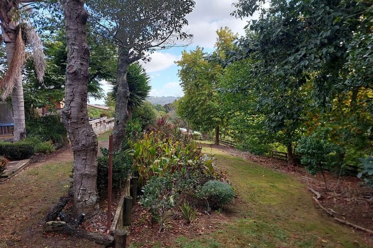 Photo of property in 18 Ngahere Road, Pukekohe, 2120