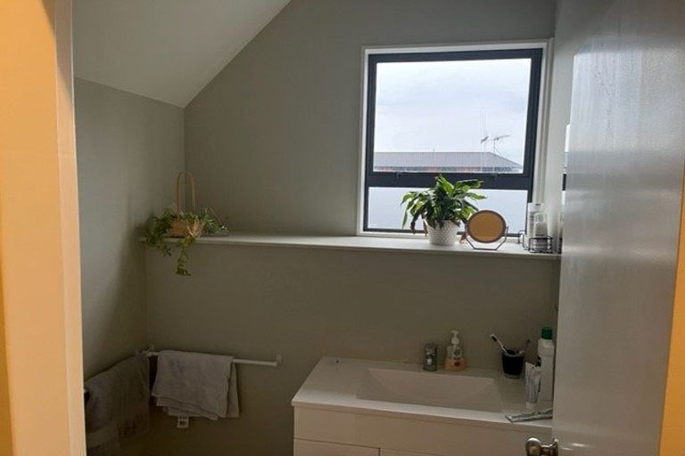 Photo of property in 8 Inverness Avenue, Hamilton East, Hamilton, 3216