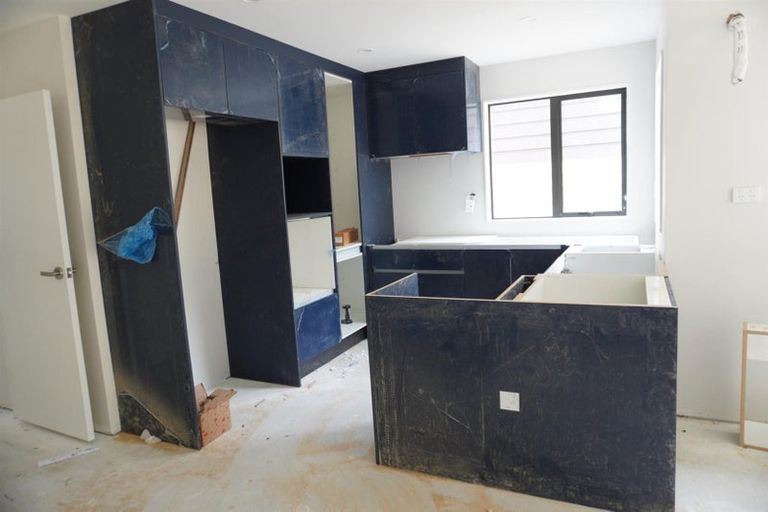 Photo of property in 15 Combat Street, Papakura, 2110