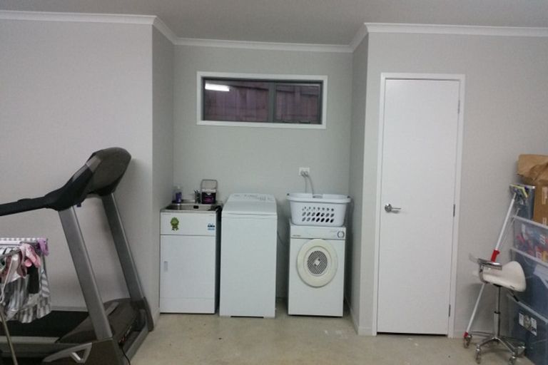 Photo of property in 10 Tokerau Crescent, Pukekohe, 2120