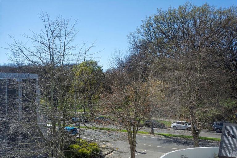 Photo of property in 2 Oakford Close, Riccarton, Christchurch, 8011